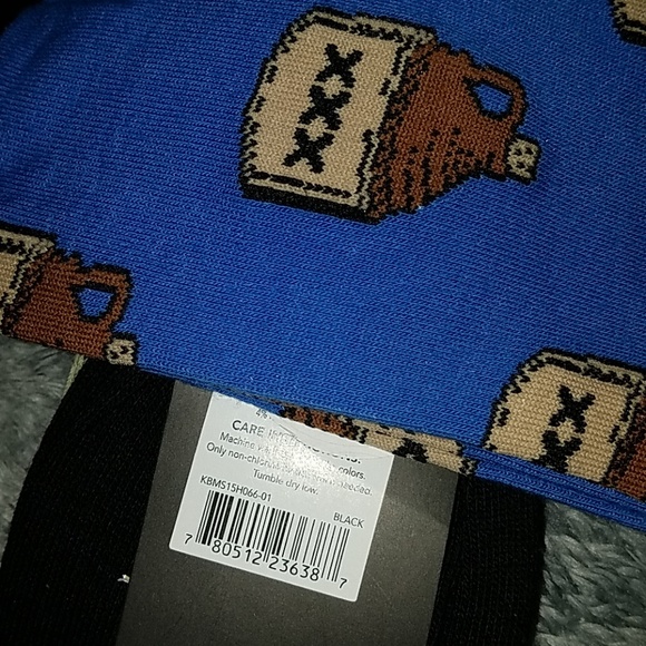 2 Pair NWT Men's K. BELL socks zombie and XXX  jug - Picture 3 of 5